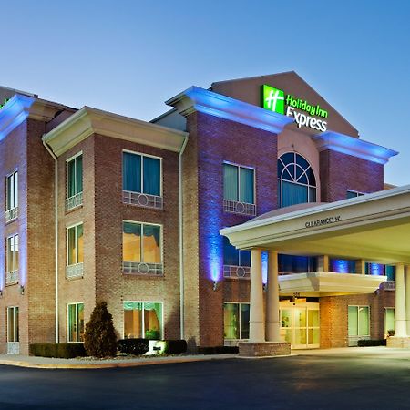 Holiday Inn Express Hotel & Suites London By Ihg Екстер'єр фото
