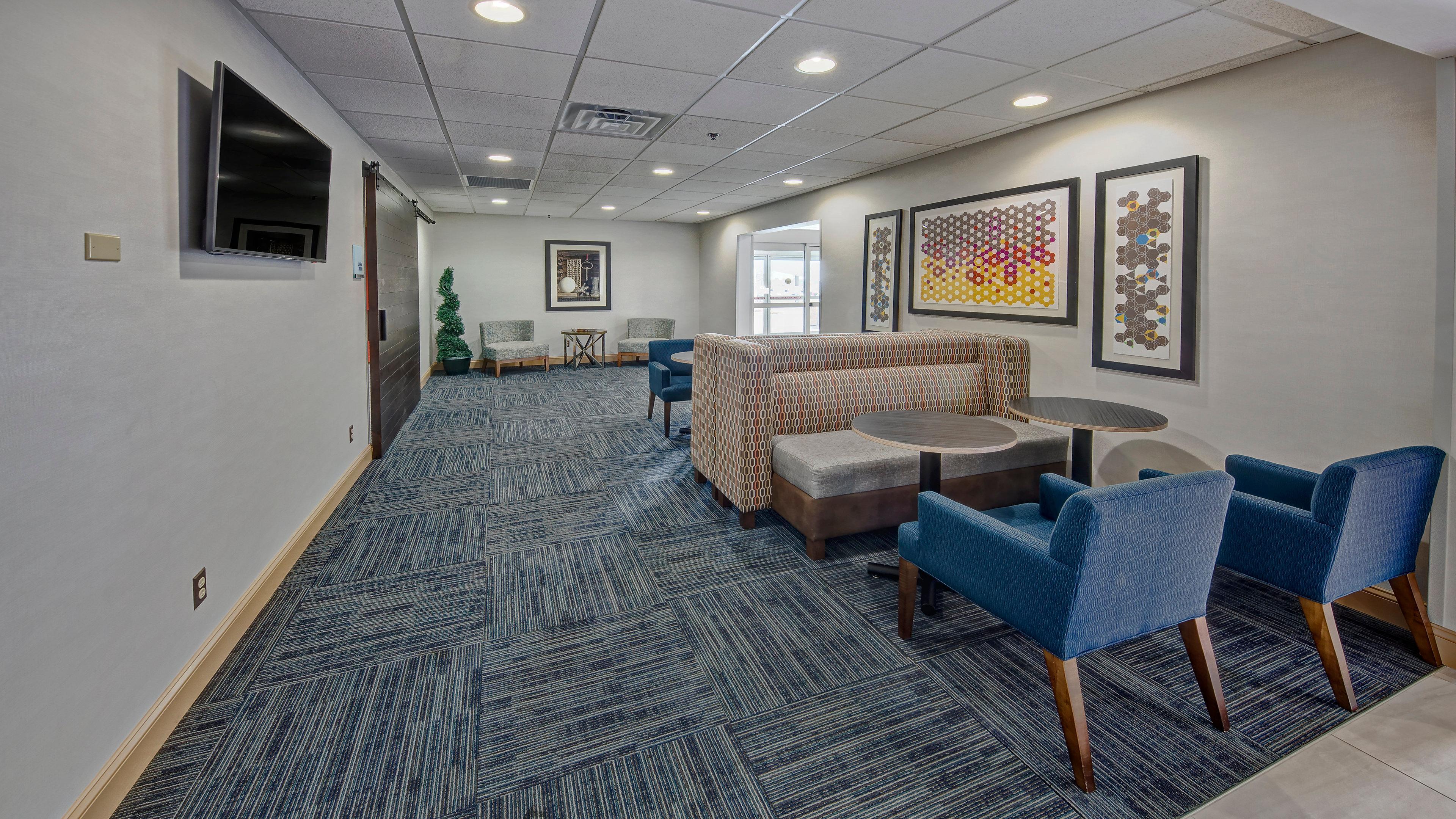 Holiday Inn Express Hotel & Suites London By Ihg Екстер'єр фото