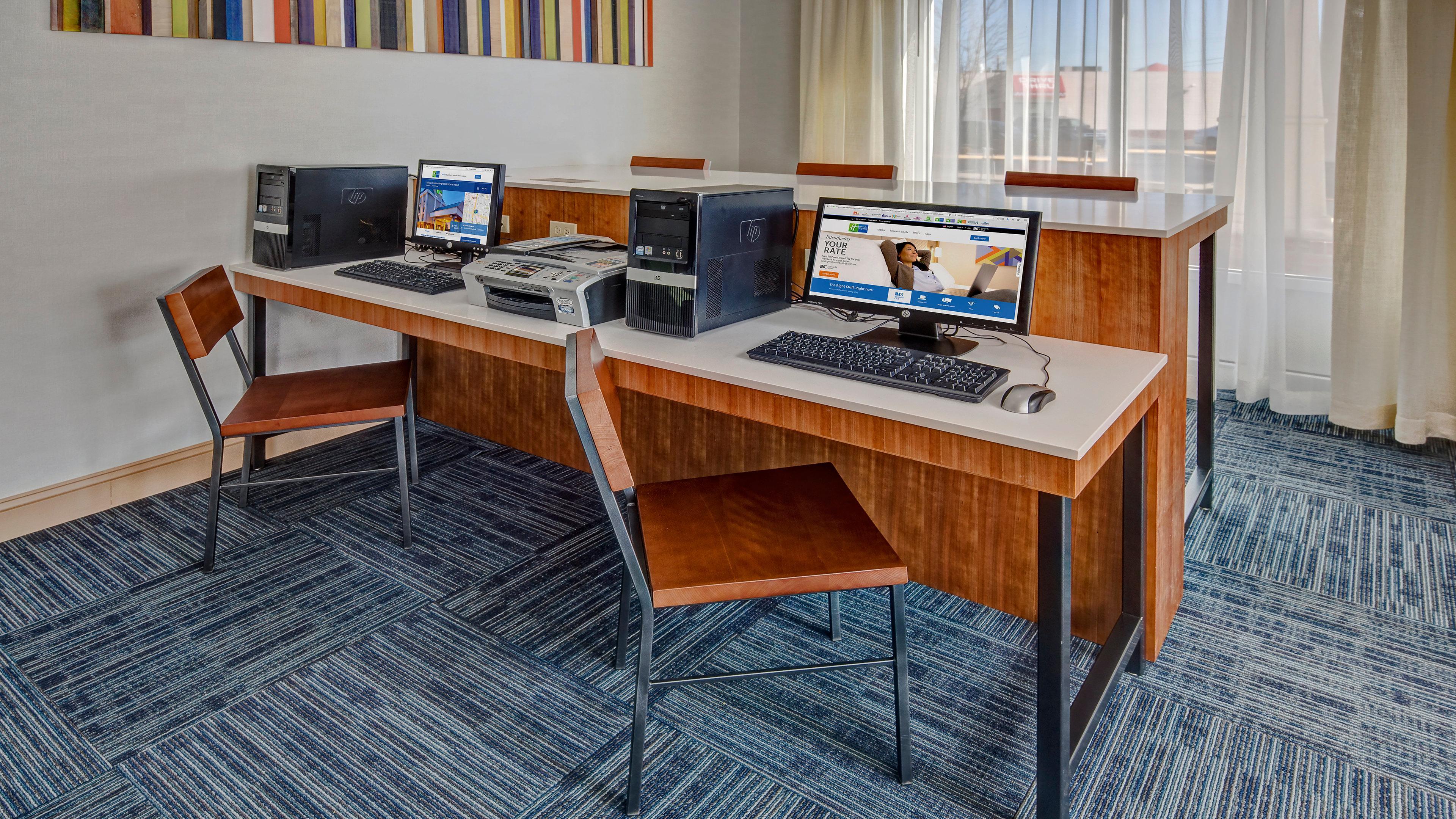 Holiday Inn Express Hotel & Suites London By Ihg Екстер'єр фото