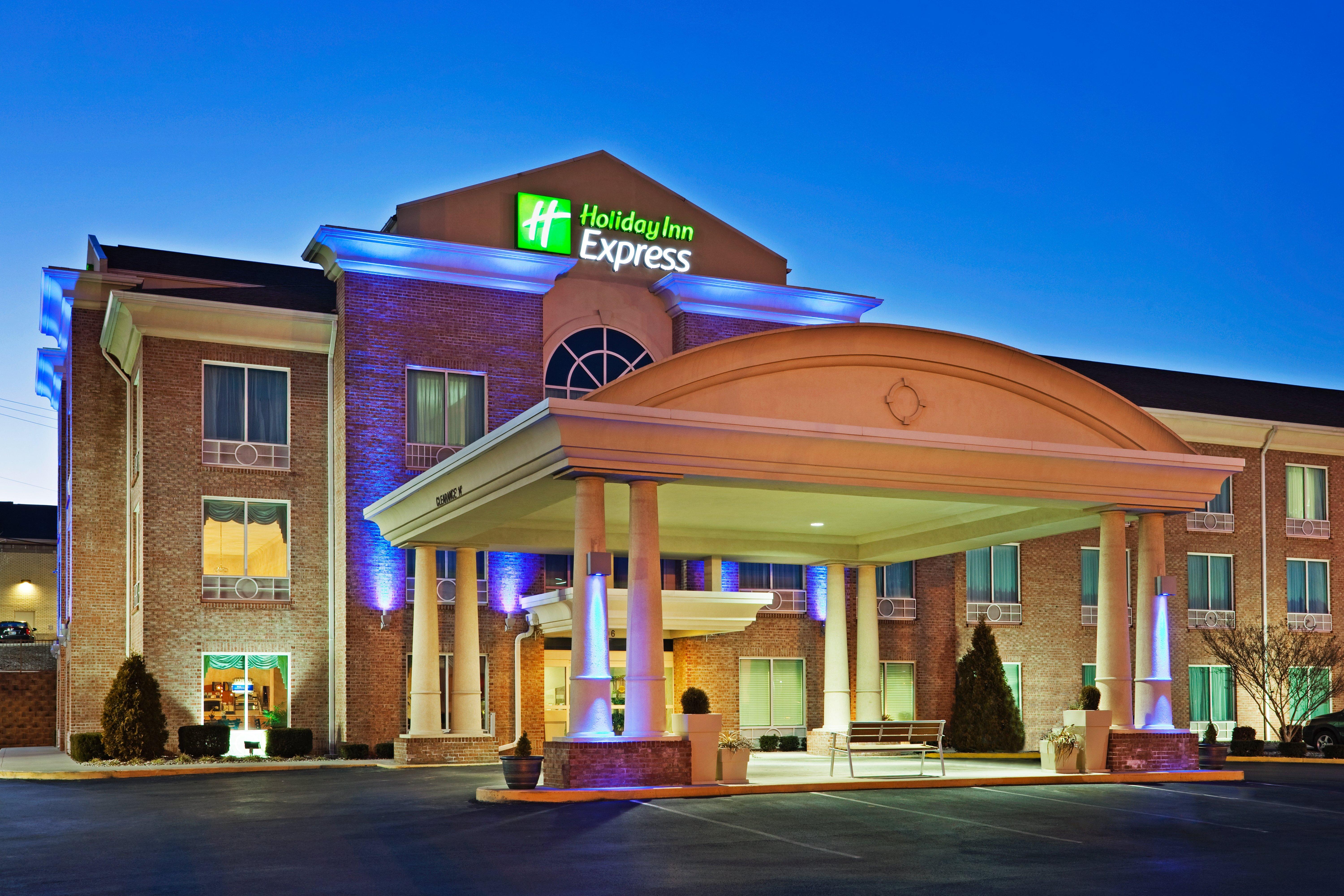 Holiday Inn Express Hotel & Suites London By Ihg Екстер'єр фото