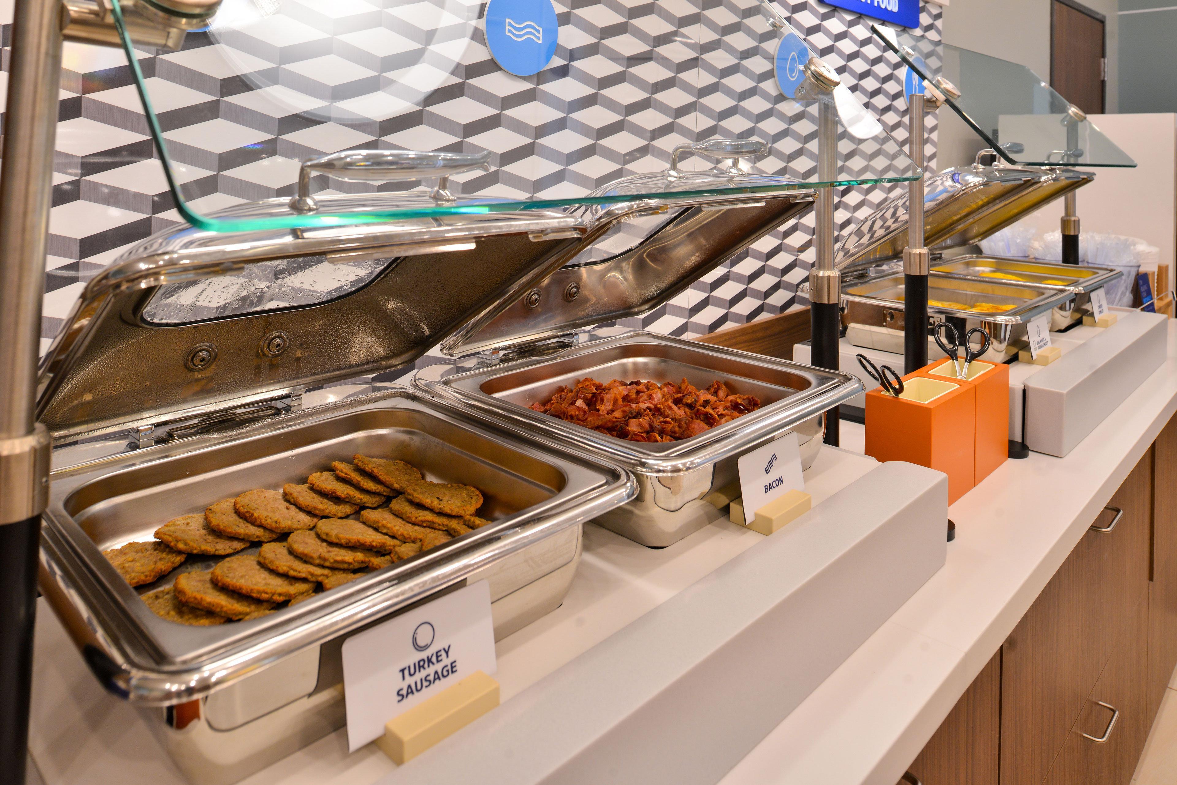 Holiday Inn Express Hotel & Suites London By Ihg Екстер'єр фото