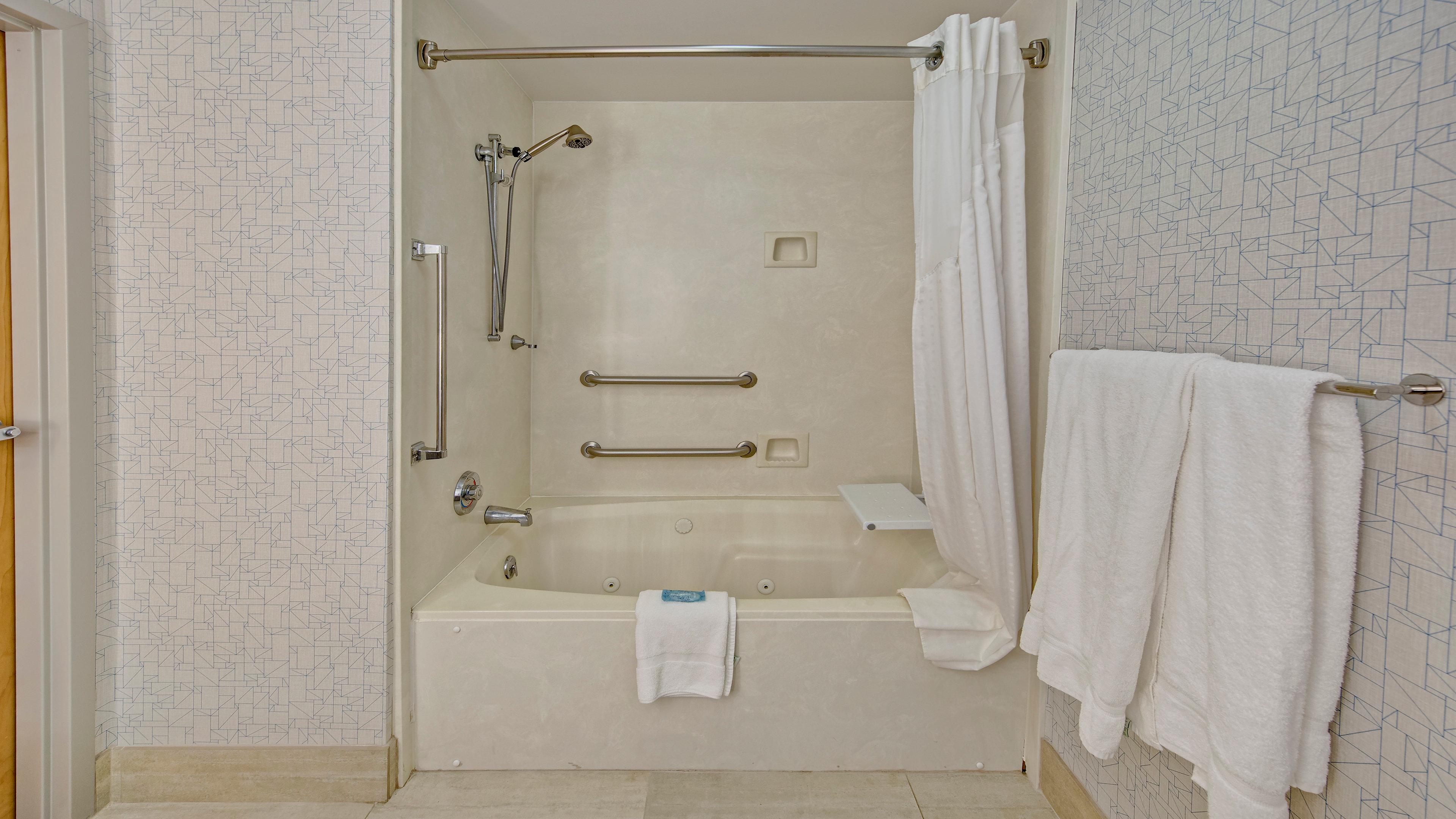 Holiday Inn Express Hotel & Suites London By Ihg Екстер'єр фото