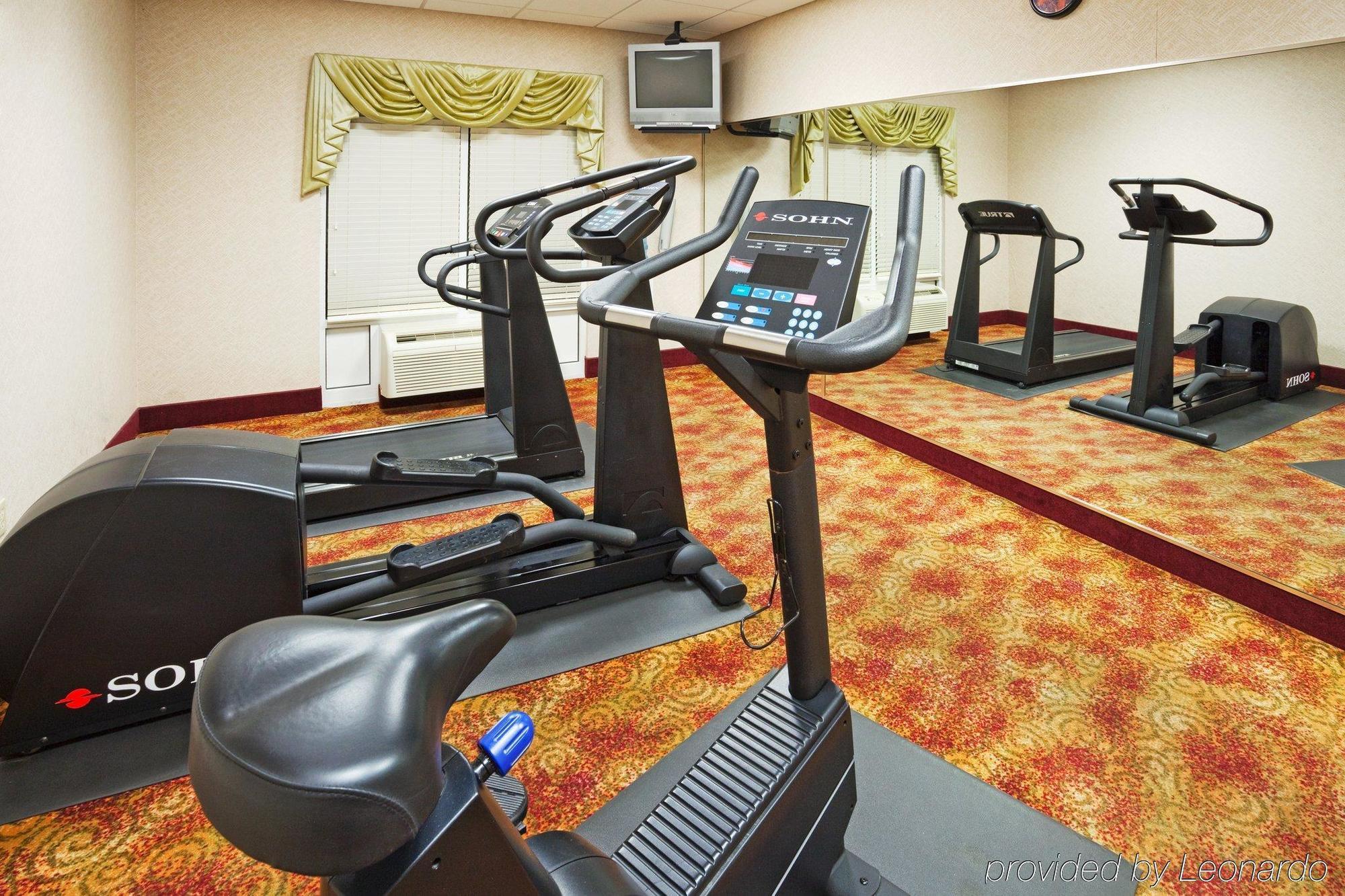 Holiday Inn Express Hotel & Suites London By Ihg Зручності фото
